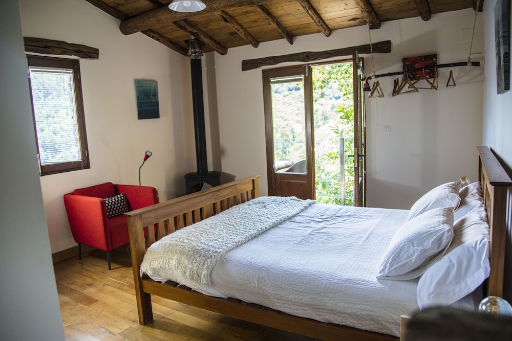 Double or Twin Room (Merenzao)