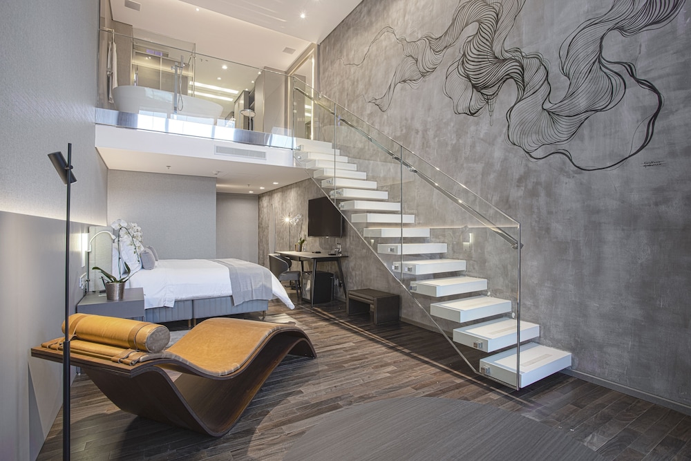 Premium Studio Suite