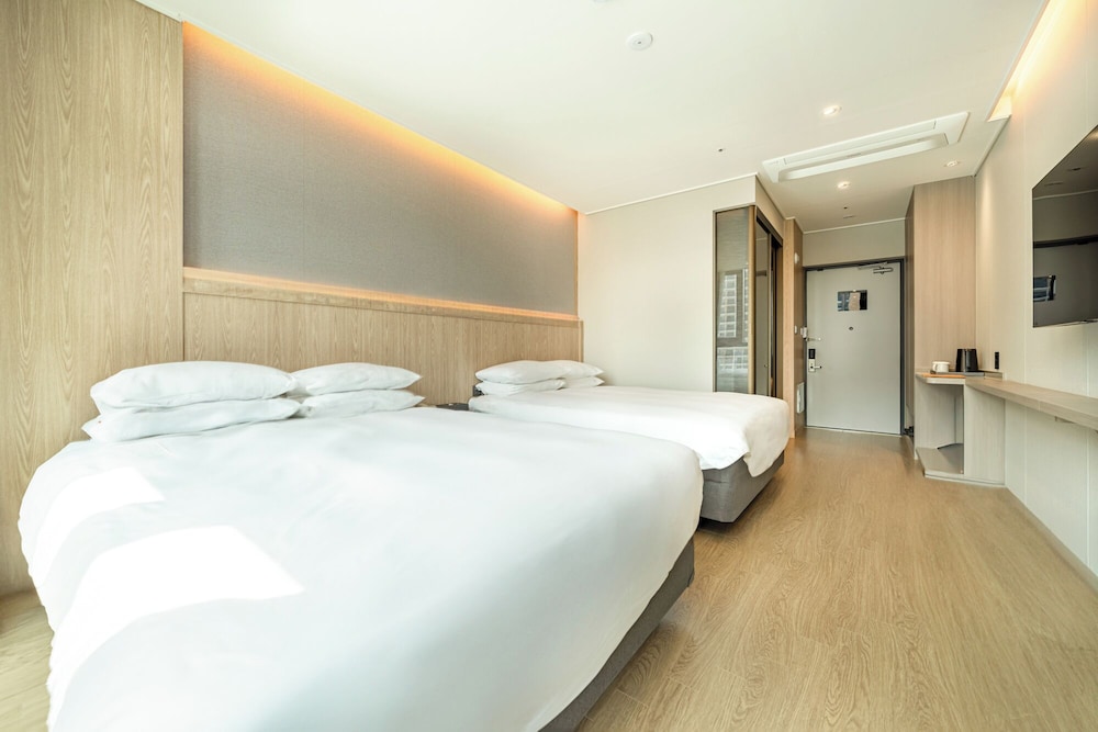 Family Twin Room (Opened in 2024) photo 2