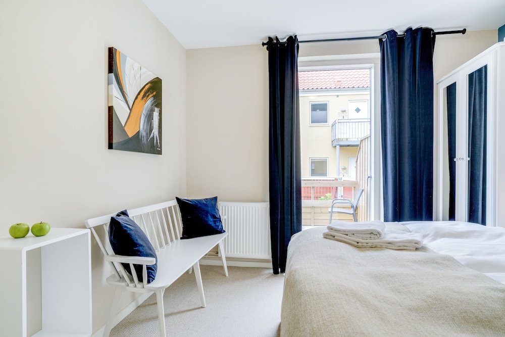 Suite, 1 Bedroom, Patio photo 2