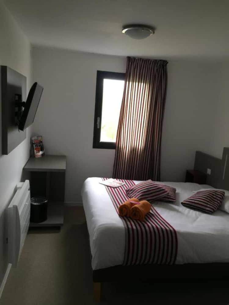 Standard Room, 1 Double Bed - Photo 6