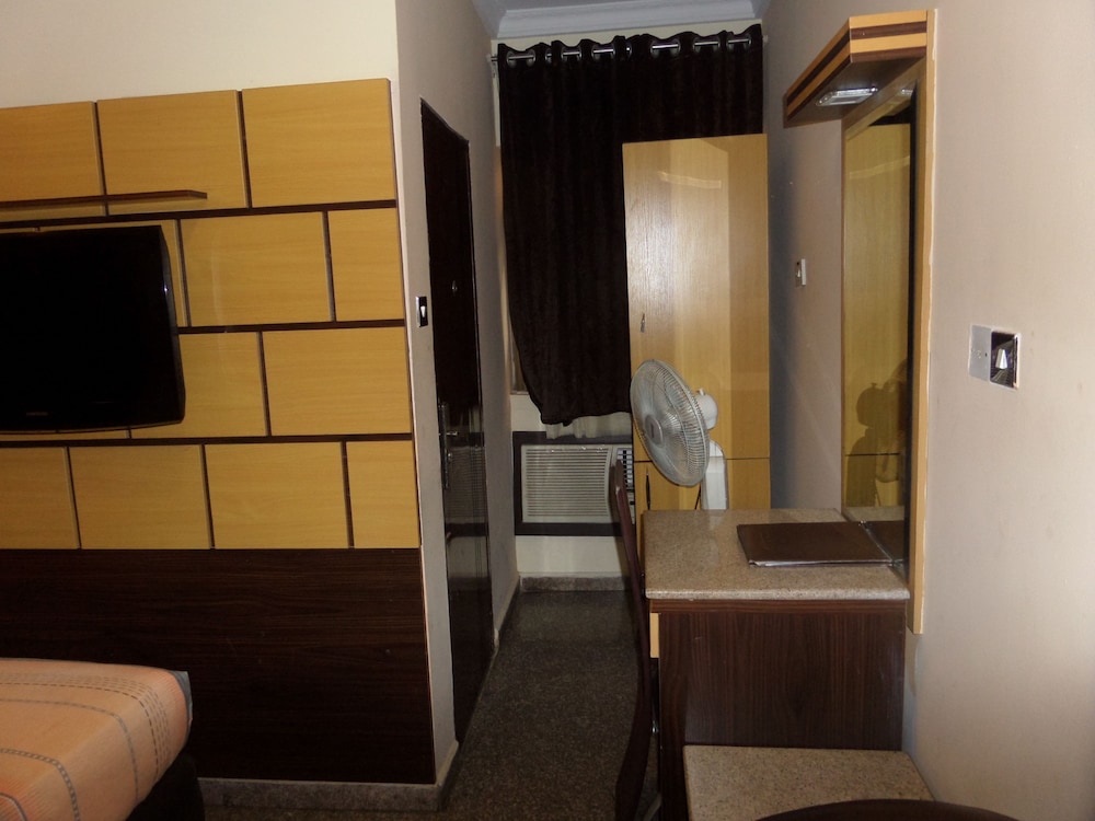 Basic Room