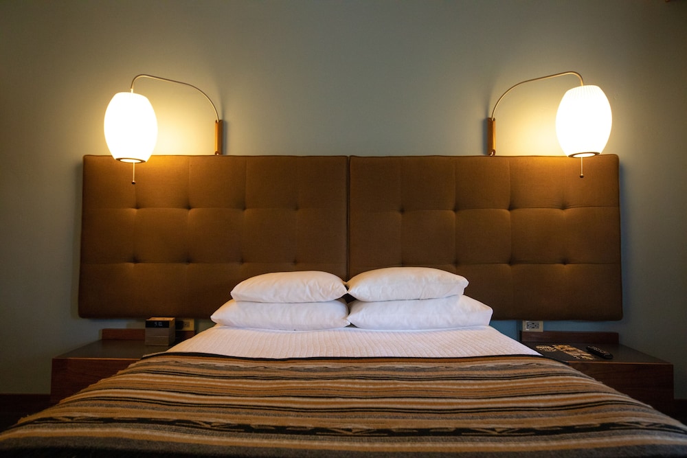 Design Room, 1 Queen Bed photo 3