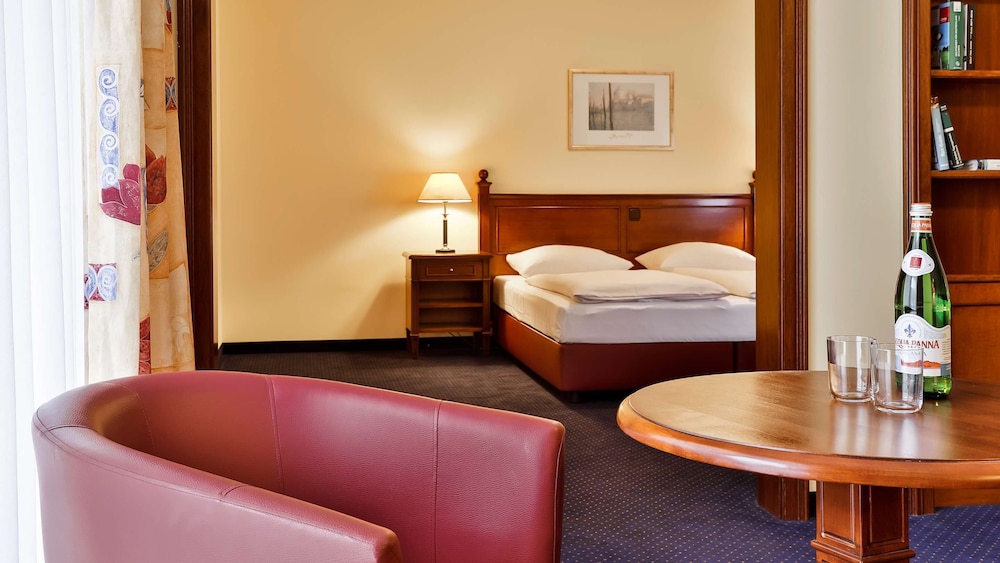 Superior Suite with double bed or twin bed - Photo 3