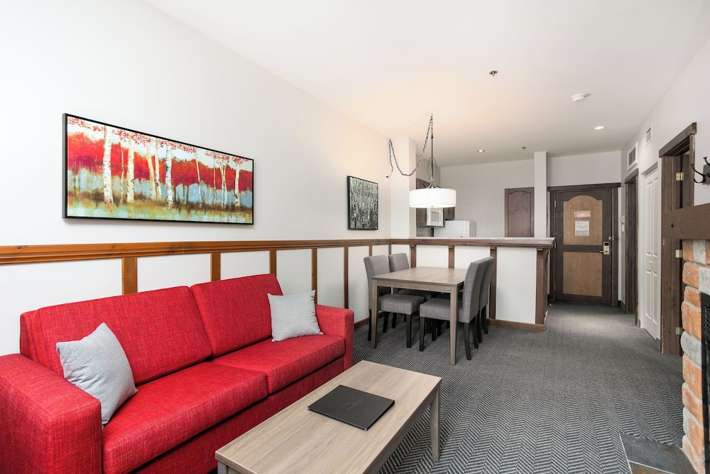 Condo, 1 Queen Bed with Sofa bed - Photo 4