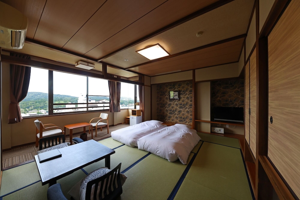 Japanese-Style Room photo 1