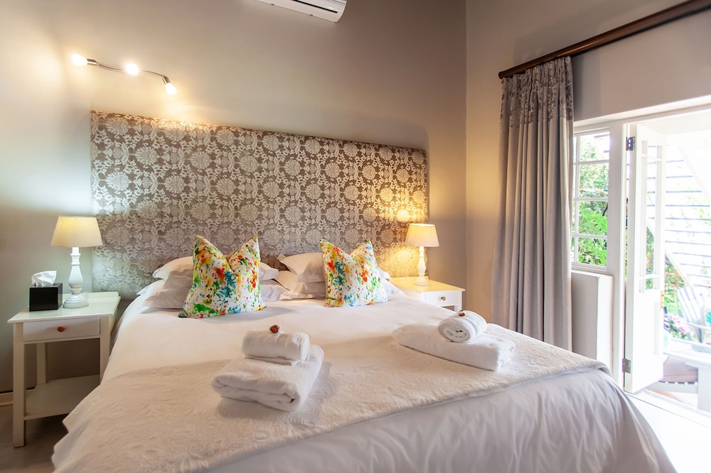 Luxury Double or Twin Room (Room 8) photo 1