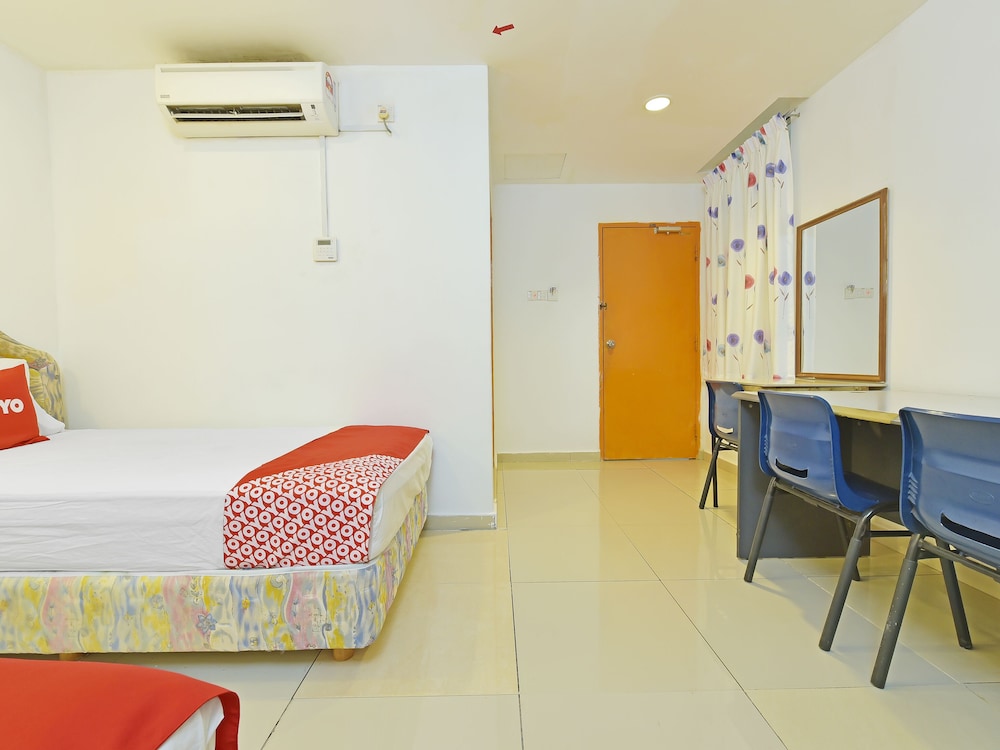 Standard Twin Room photo 3