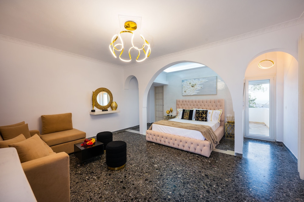 Luxury Studio Suite