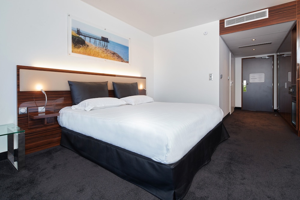 Double Room (First) - Photo 1