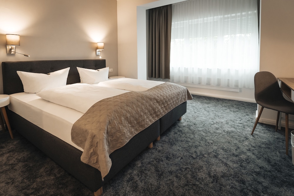 Comfort Double Room, 1 Queen Bed, Non Smoking photo 1
