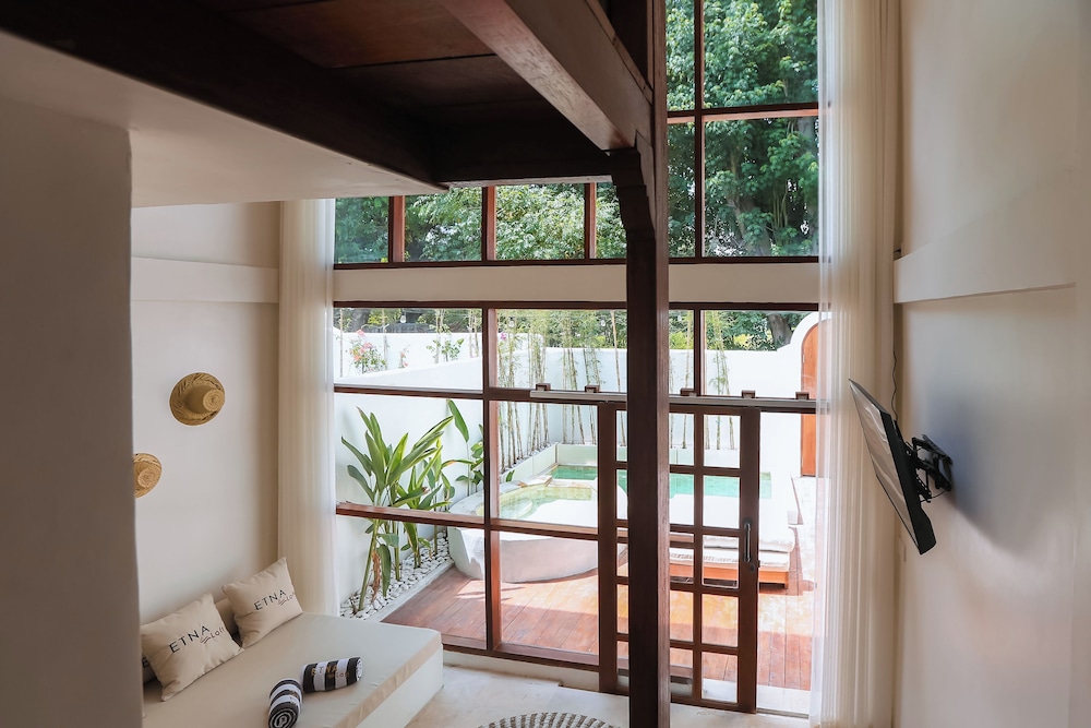 Panoramic Villa, Non Smoking, Pool View photo 1