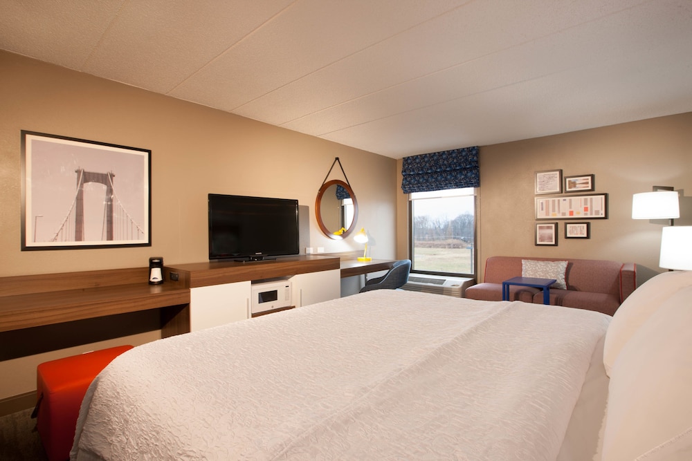 Business Room, 1 King Bed, Non Smoking