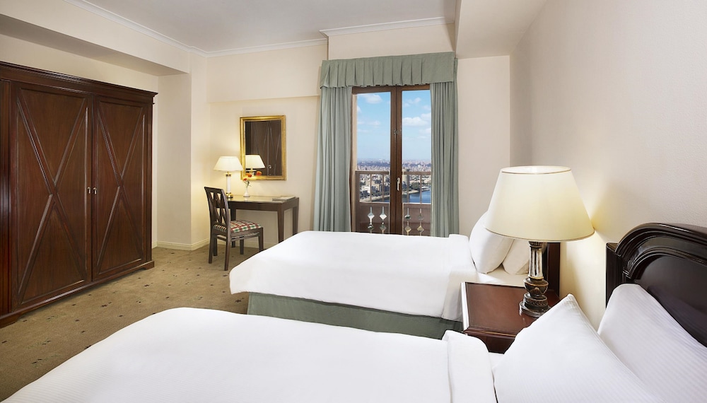 Royal Nile Suite - Photo 8