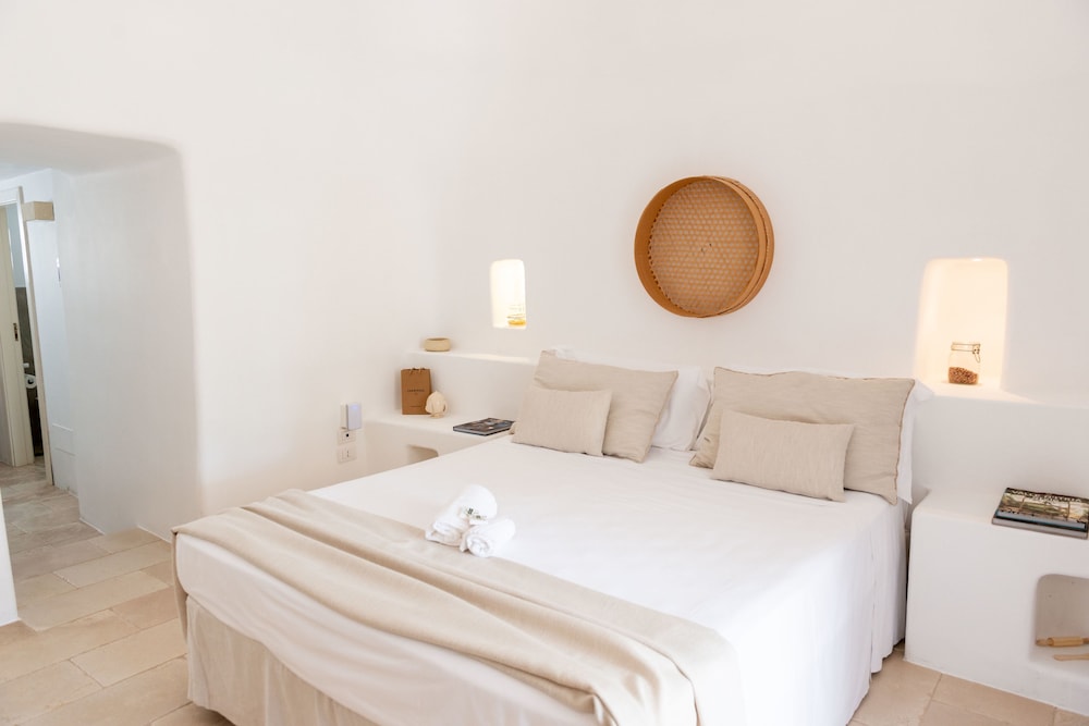 Standard Double or Twin Room - Photo 1