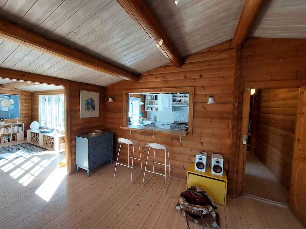 House photo 2