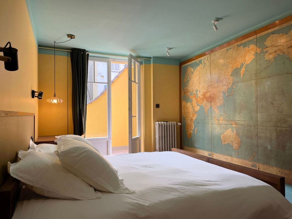Comfort Double Room, City View