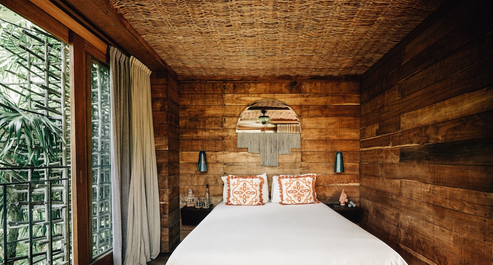 Deluxe Room, 1 Double Bed, Garden View (Treehouse)
