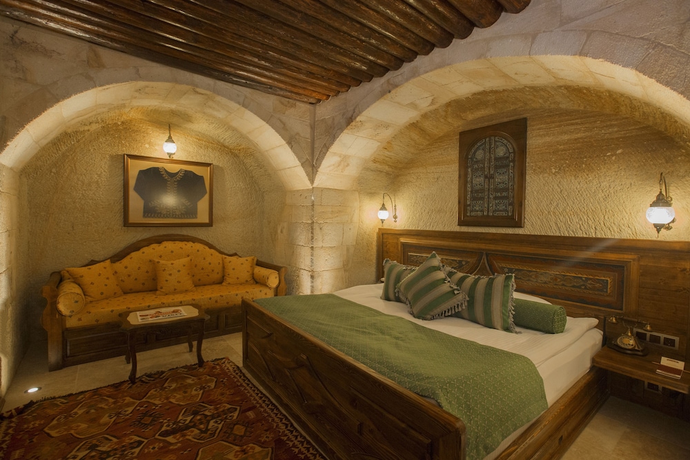 Grandiose Cappadocian Pool Mansion photo 2