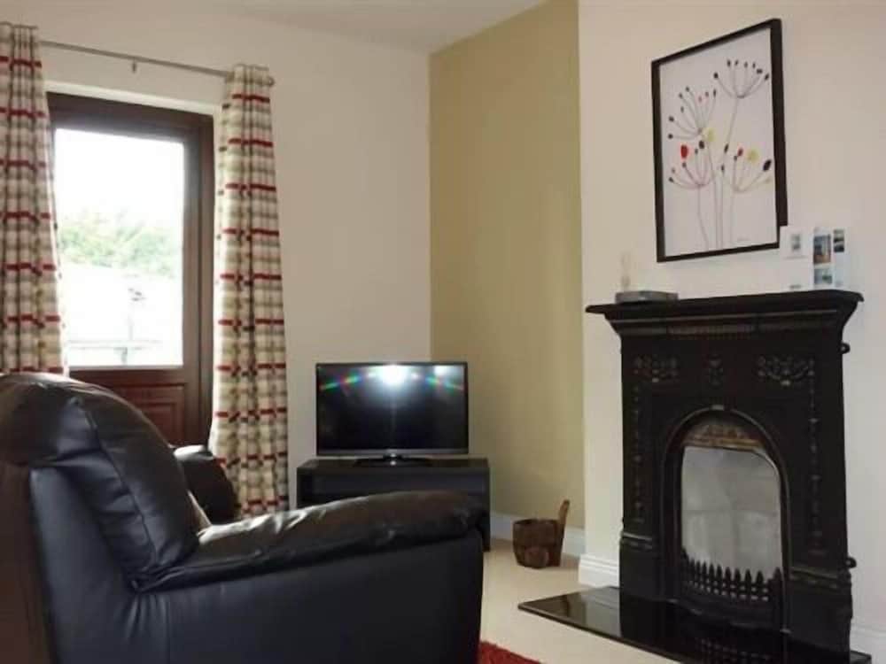 Luxury Apartment, Private Bathroom (2B)