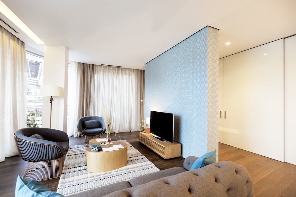 Apartment, 2 Bedrooms, Sea View photo 2