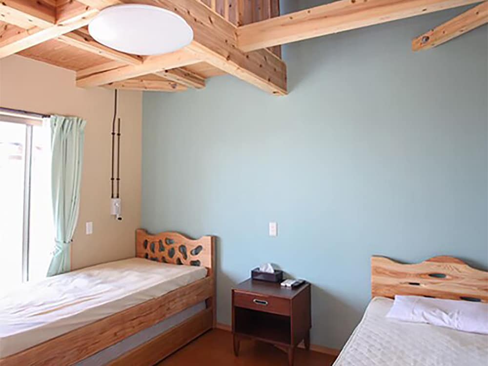 Family Room, 1 Bedroom, Ocean View, Annex Building photo 3