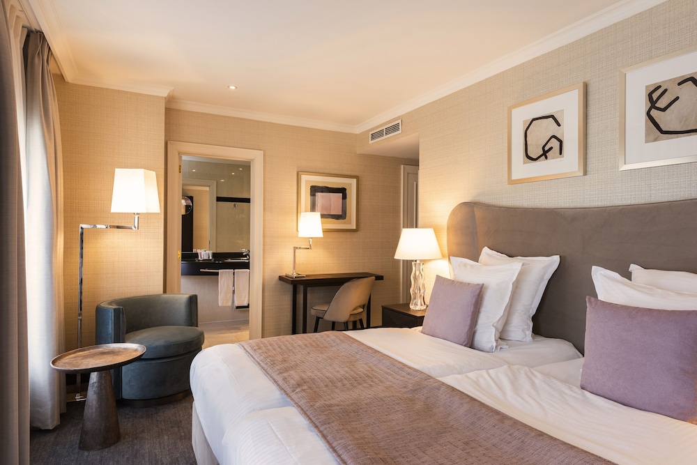 Comfort Double or Twin Room, Courtyard View - Photo 3