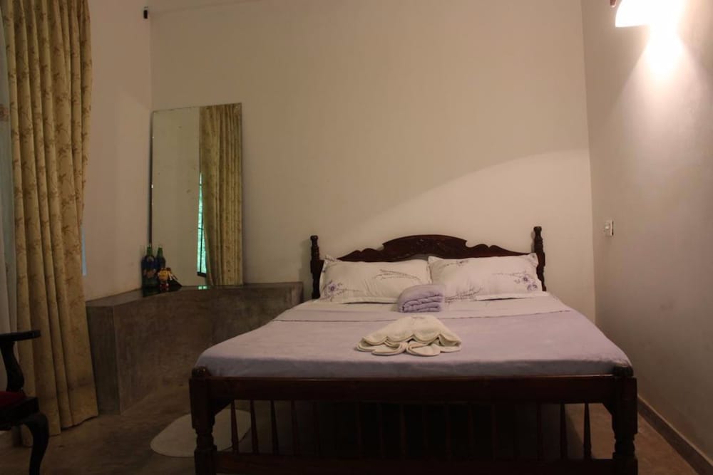 Standard Double Room Non Ac photo 2