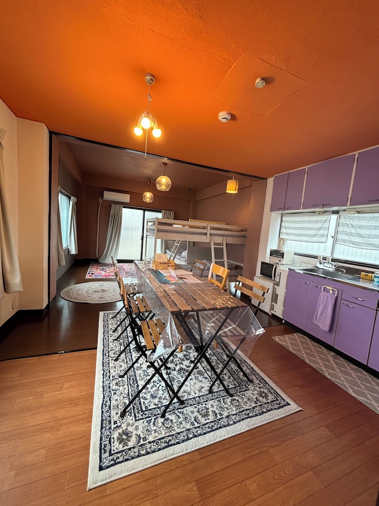 401 Bed Room photo 1