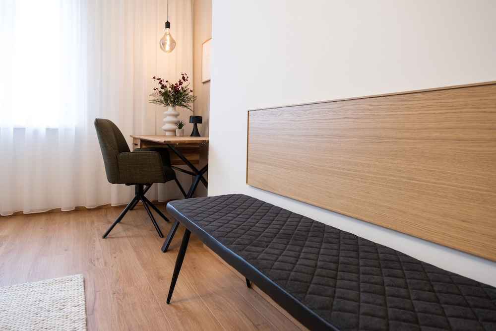 Superior Apartment (7/23) photo 3