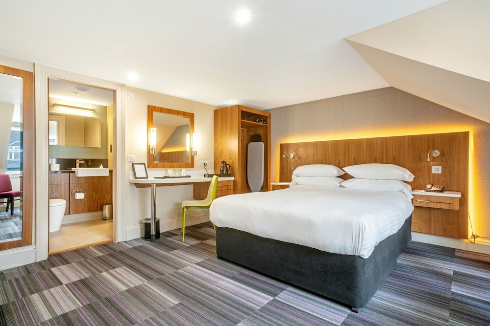 Standard Double Room - Photo 2