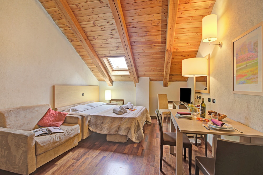 Standard Studio (Baita 6 - Studio Loft 205 A)