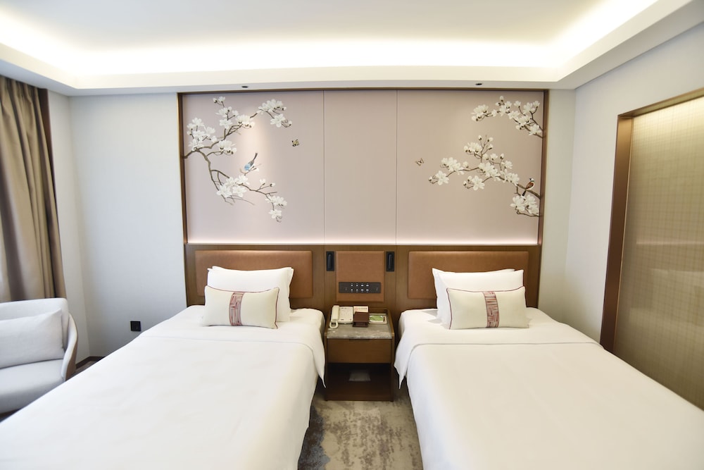 Business Twin Room - Photo 4