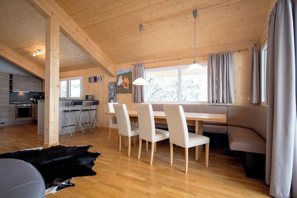 Ferienhaus # 46 mit IR-Sauna & Whirlpool innen