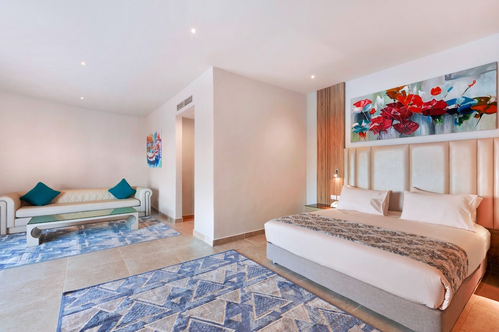 Villa with Sea View photo 2