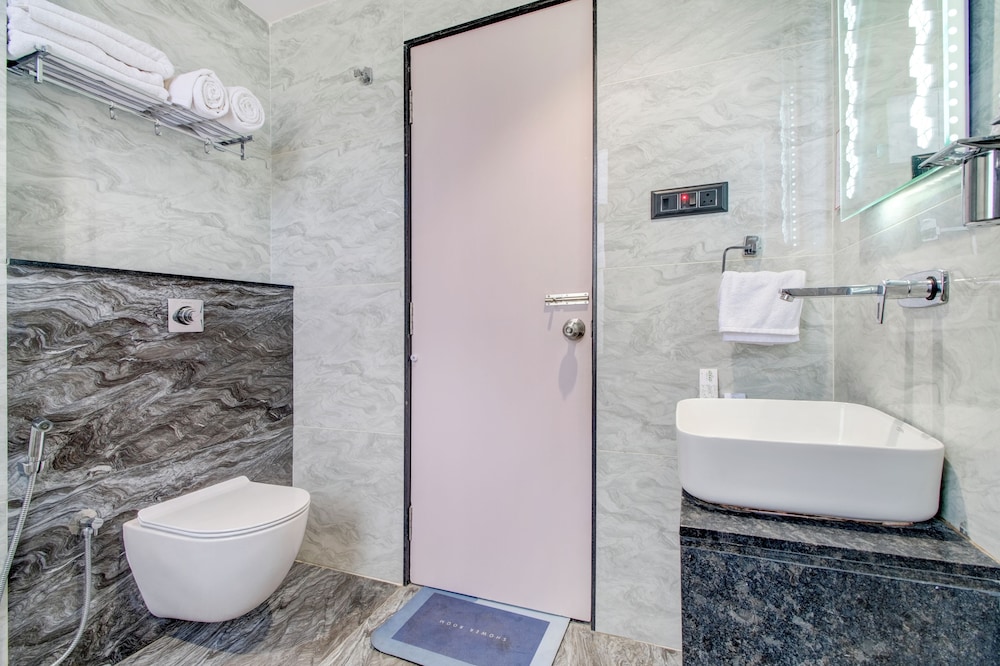 Superior Double Room - Photo 9