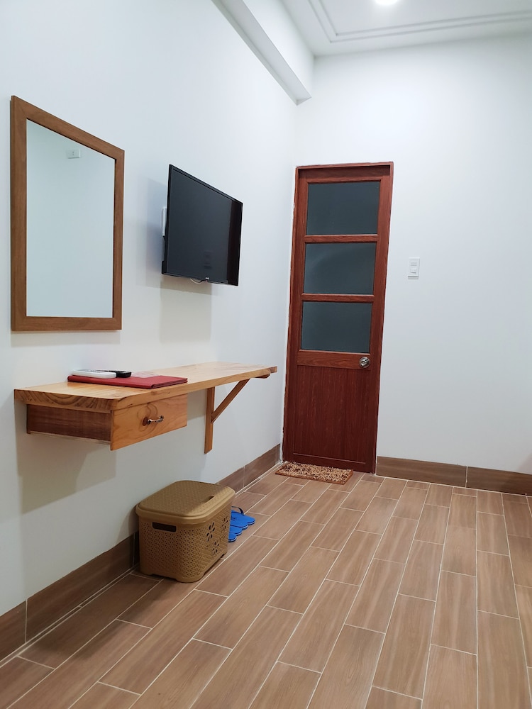 Standard Twin Room - Photo 5
