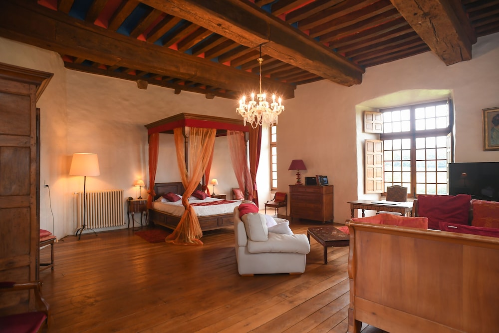 Suite, 2 Double Beds, Non Smoking photo 1
