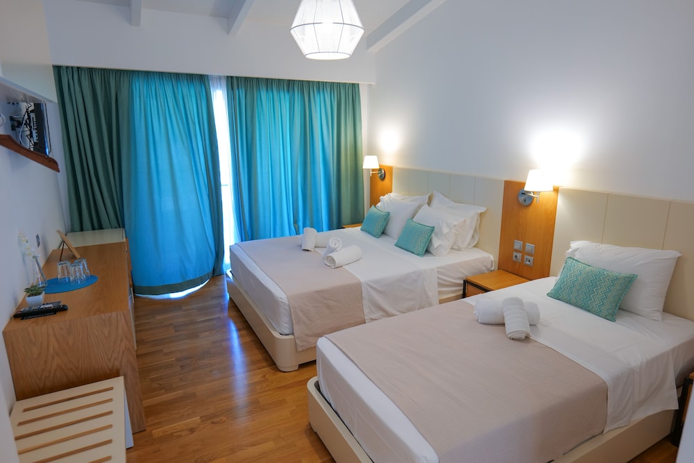 Family Triple Room photo 2