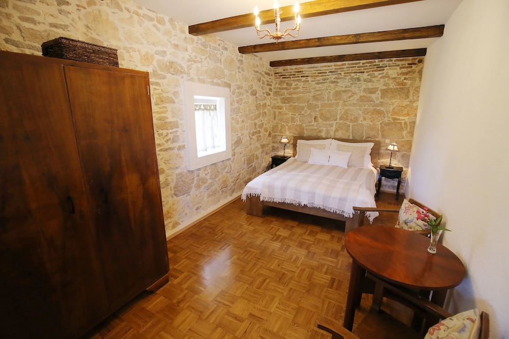 One Bedroom Beach House photo 1