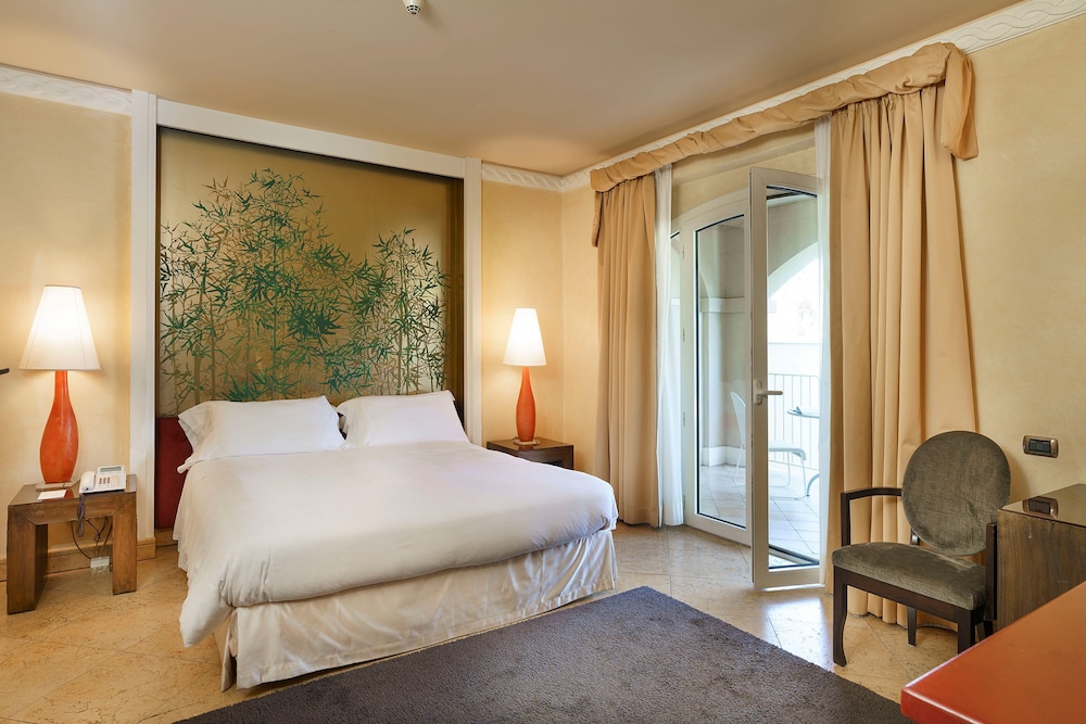Superior Double or Twin Room - Photo 2
