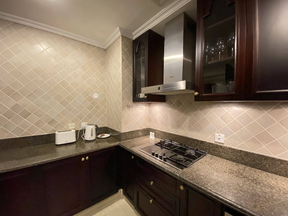 Luxury Apartment photo 3