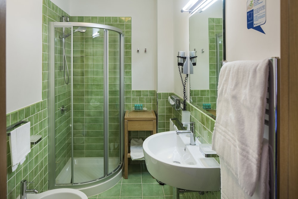 Superior Double or Twin Room, Partial Sea View, photo 6