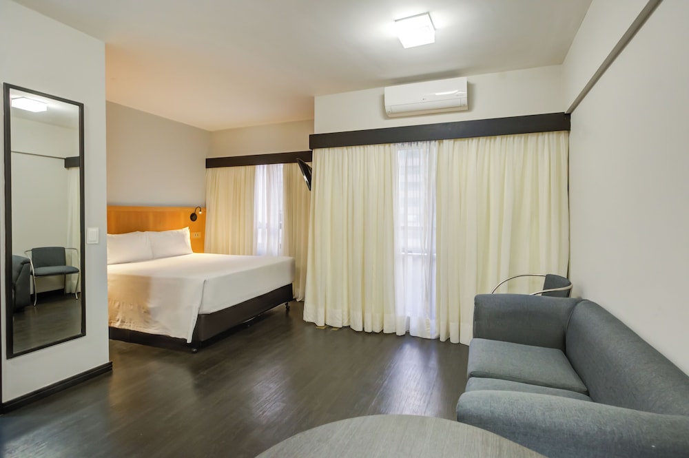 Family Junior Suite thumbnail 6