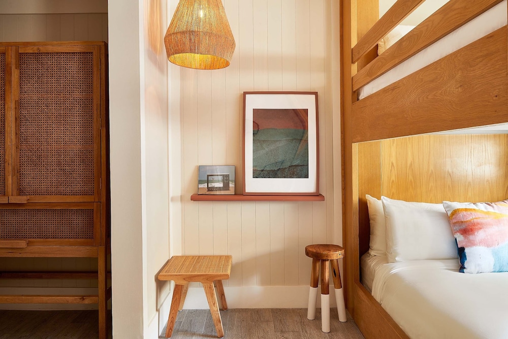 Deluxe Artist'S Loft