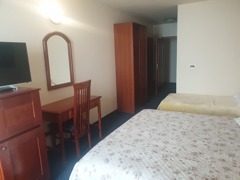Triple Room, Balcony, Sea View photo 3
