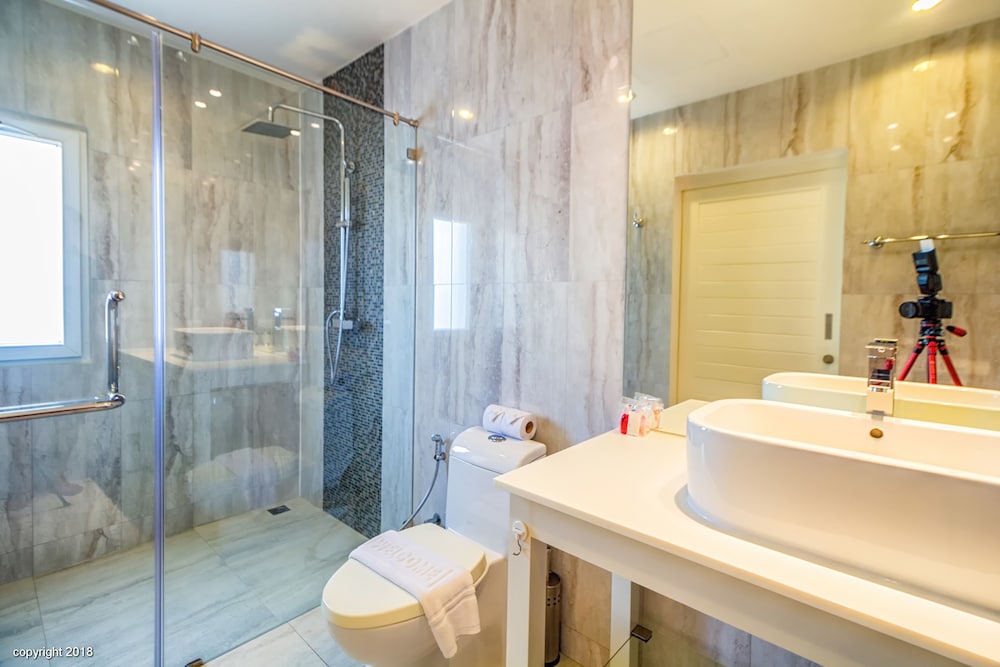 Superior Room, 2 Bedrooms, Balcony, Oceanfront photo 2