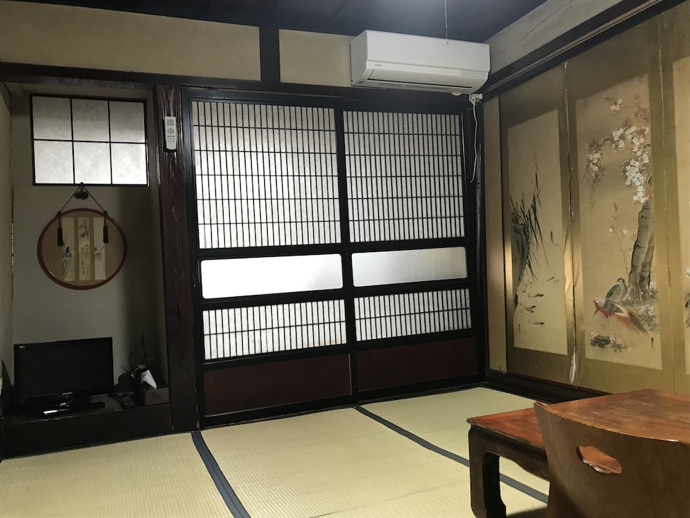 Japanese Style Room - Photo 3