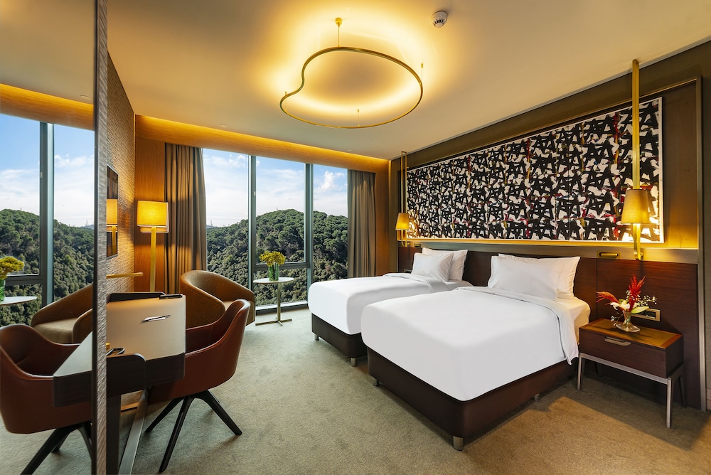 Room (Collection, Forest View) - Photo 2