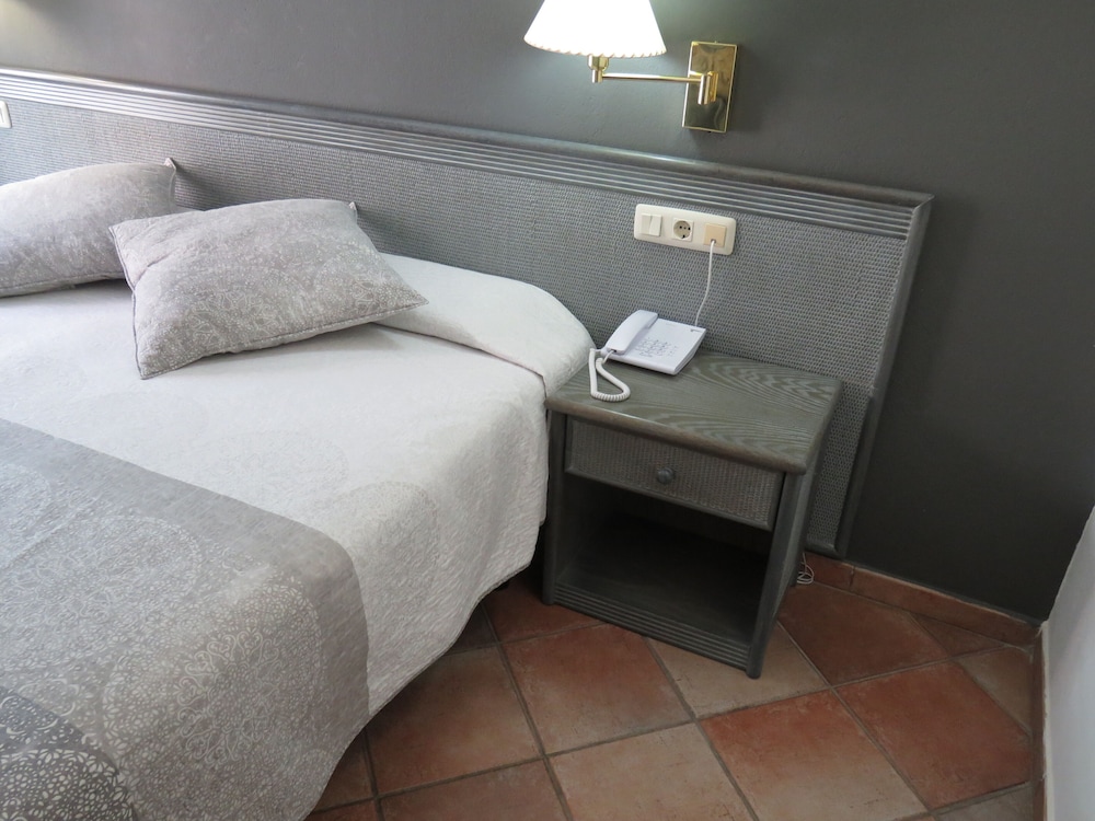 Double Room, 1 Double Bed